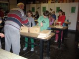 yBilder Nistkastenbau Schule 2013 006